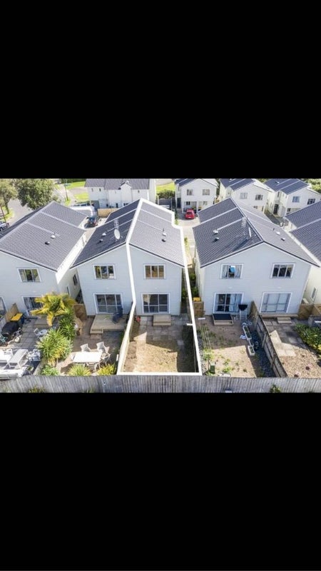 7/6 John Jennings Drive, Oteha, Auckland - Carousel 11