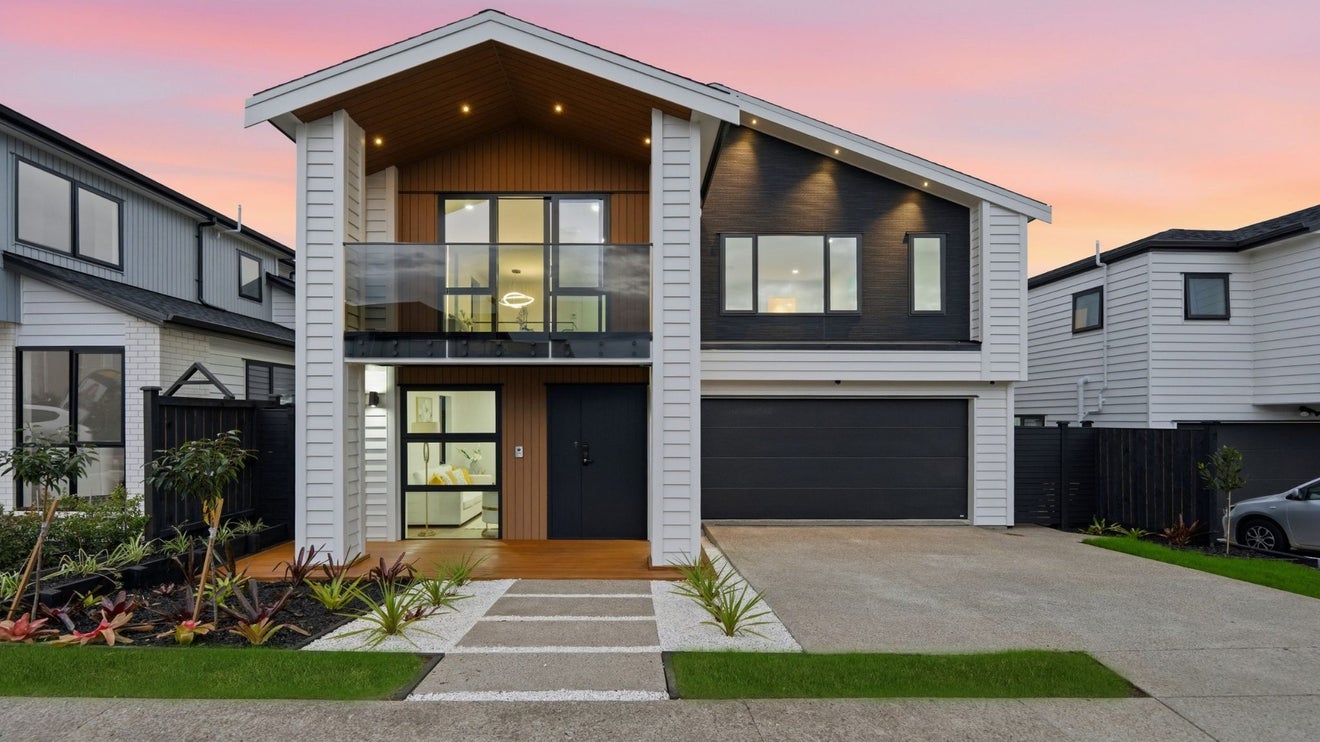 7 Catalina Avenue, Rosehill, Papakura - Carousel 1