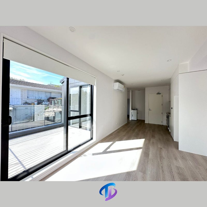 8/53 Drake Street, Howick, Auckland - Carousel 2