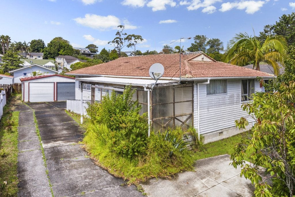 398 Bucklands Beach Road, Bucklands Beach, Auckland - Carousel 1