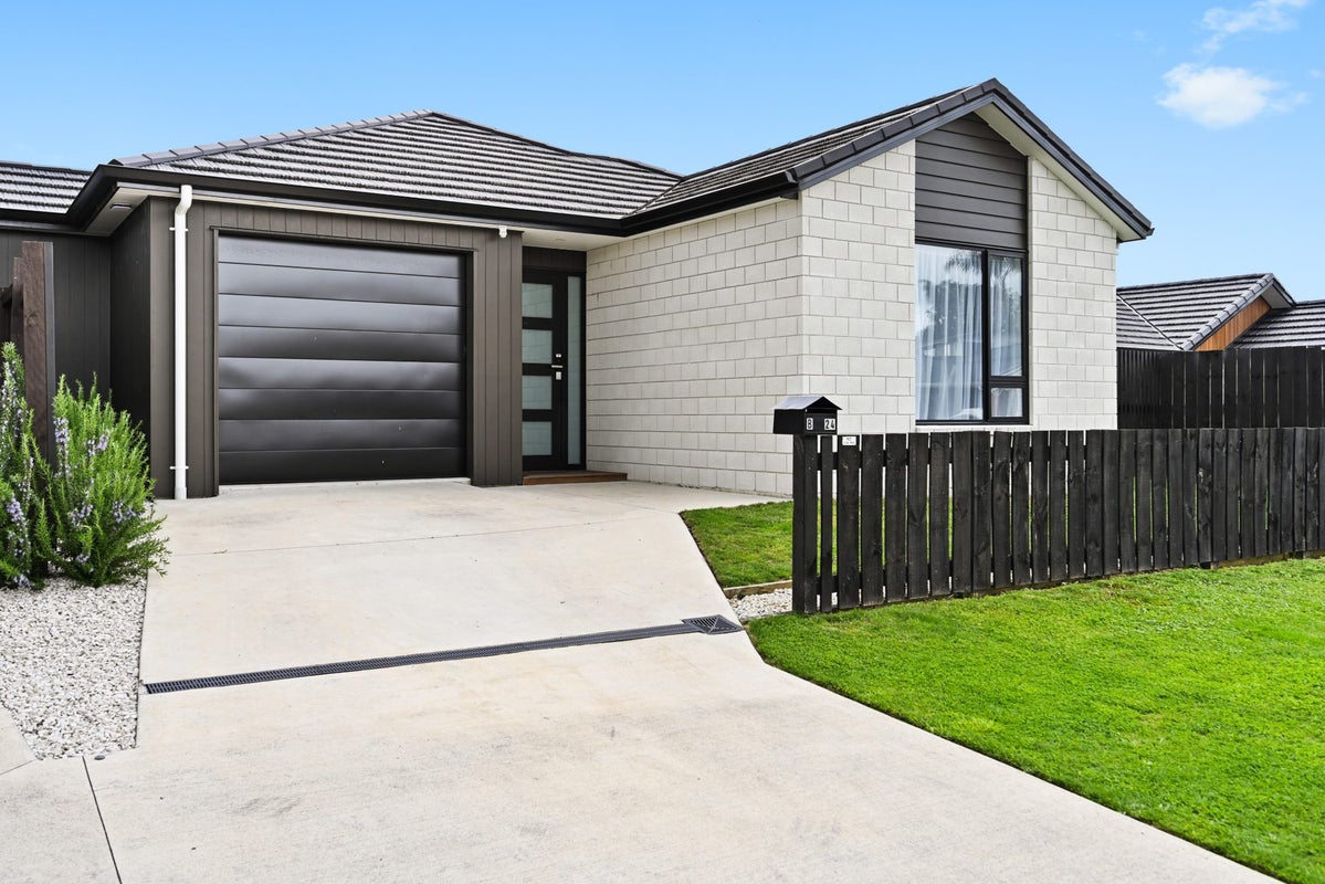 24B Tokerau Drive, Rototuna North, Hamilton - Carousel 1