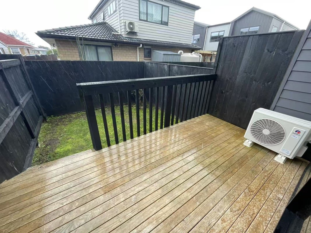 1/1 Cape Road, Mangere, Auckland - Carousel 10