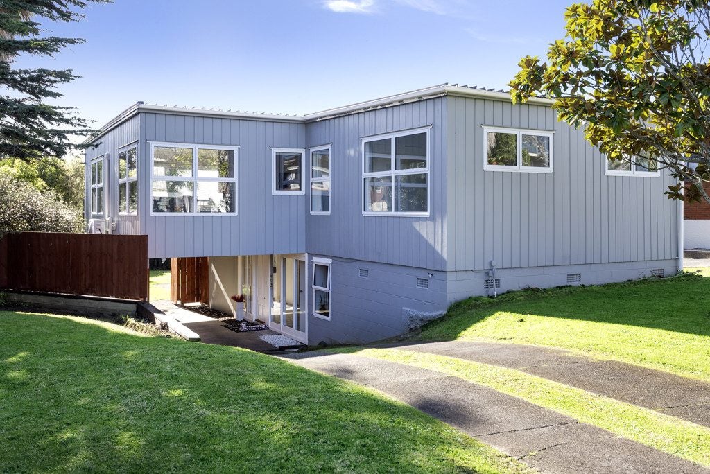60 Beechdale Crescent, Pakuranga Heights, Auckland - Carousel 2