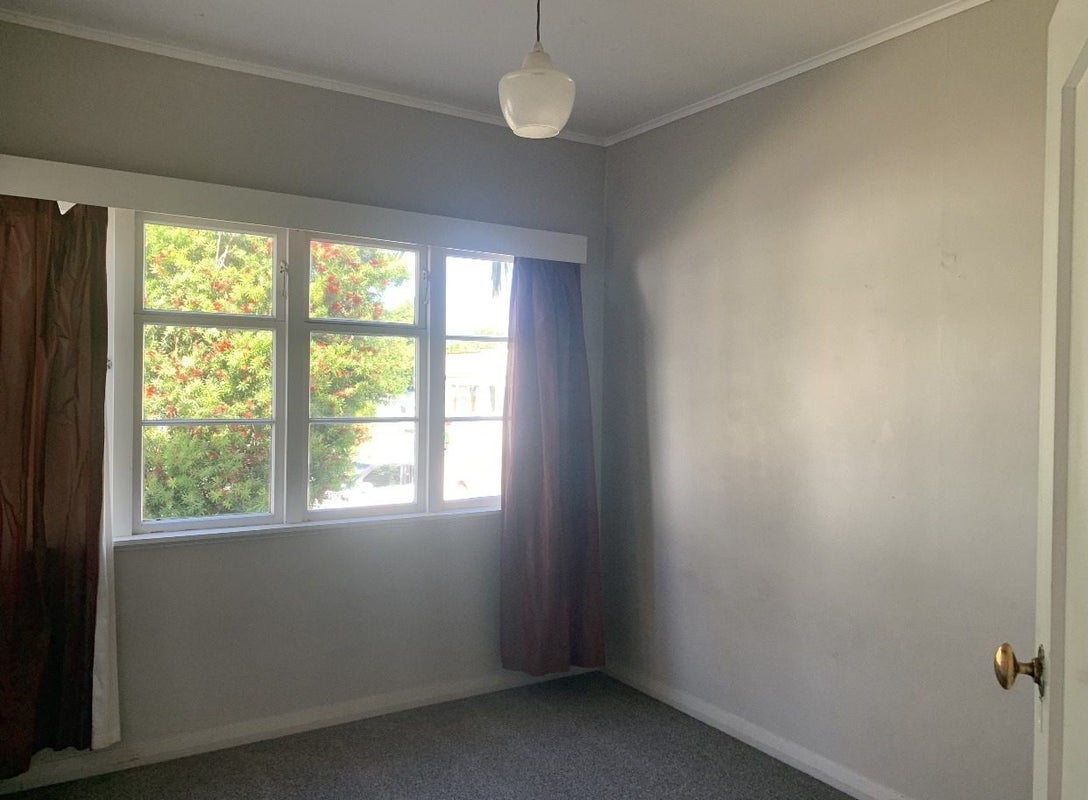 1 Bedford Road, Marewa, Napier - Carousel 7