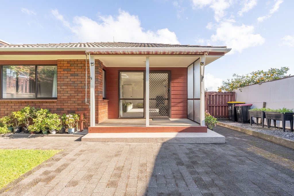 1A Winwood Way, Judea, Tauranga - Carousel 2