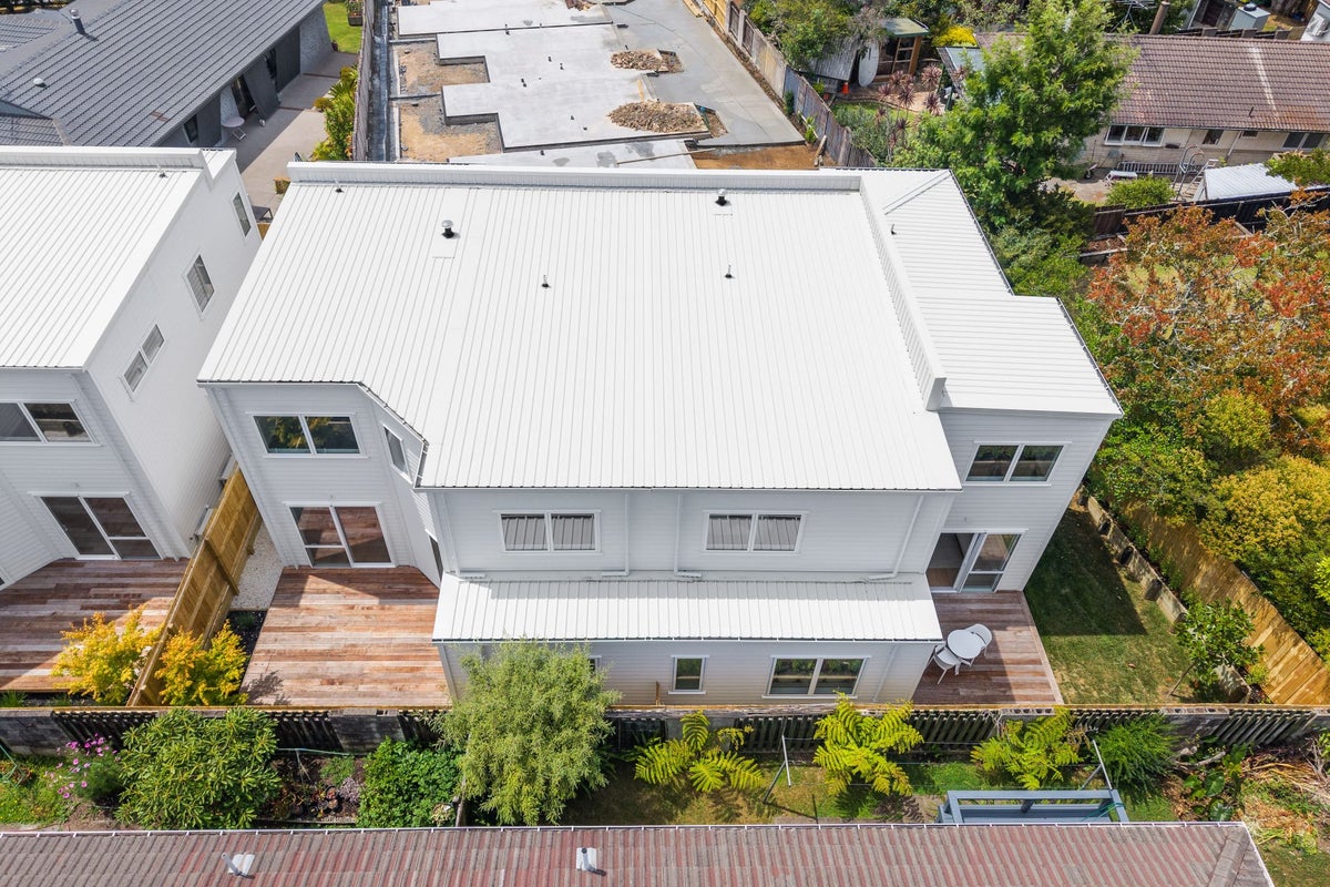 4A Towra Place, Botany Downs, Auckland - Carousel 36
