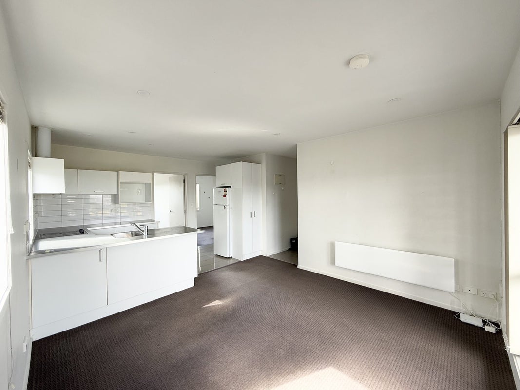 6D/71 Spencer Road, Oteha, Auckland - Carousel 1