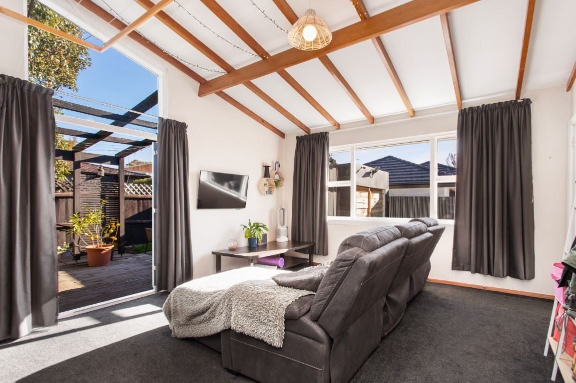 4/205 Springfield Road, St Albans, Christchurch - Carousel 2
