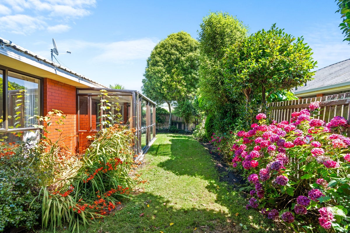 7D Ludecke Place, Sockburn, Christchurch - Carousel 1