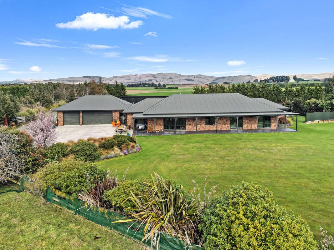 843 Mandeville Kingston Crossing Road, Gore - Carousel 1