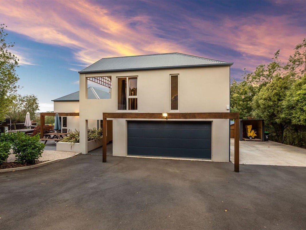 19A Cracroft Terrace, Cashmere, Christchurch - Carousel 1