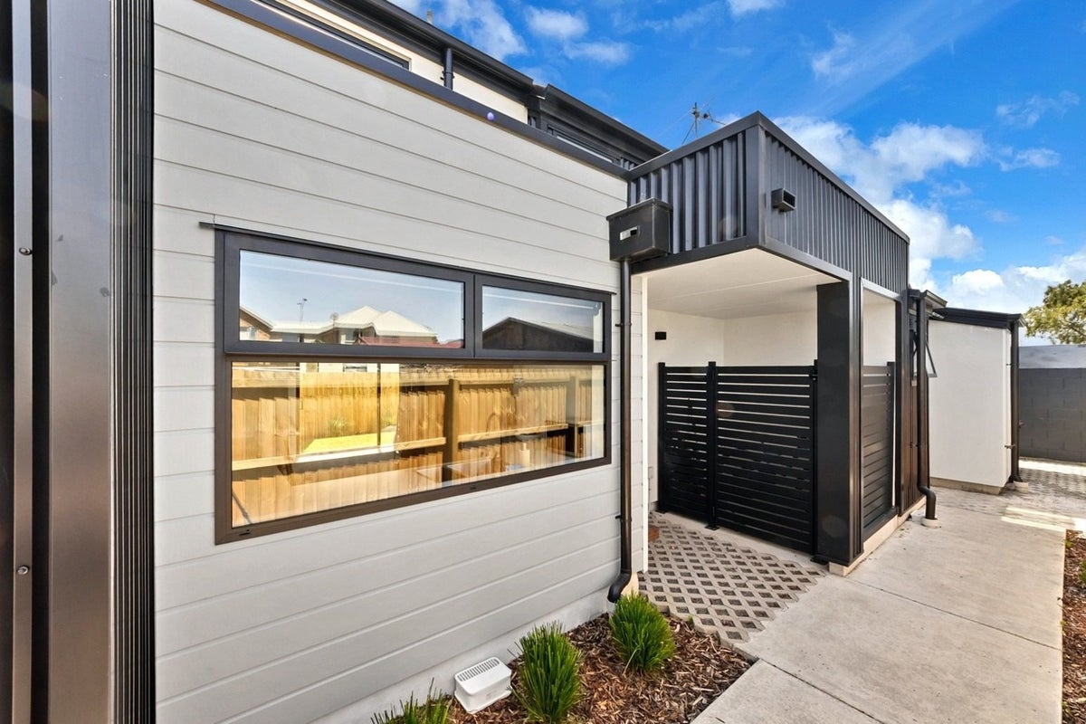 344C Selwyn Street, Addington, Christchurch - Carousel 20