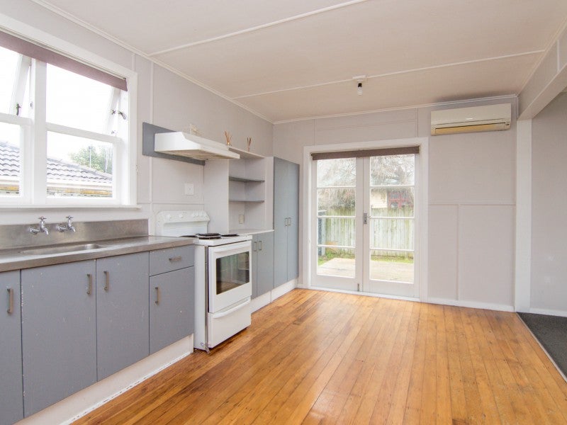 24A Fairs Road, Milson, Palmerston North - Carousel 1