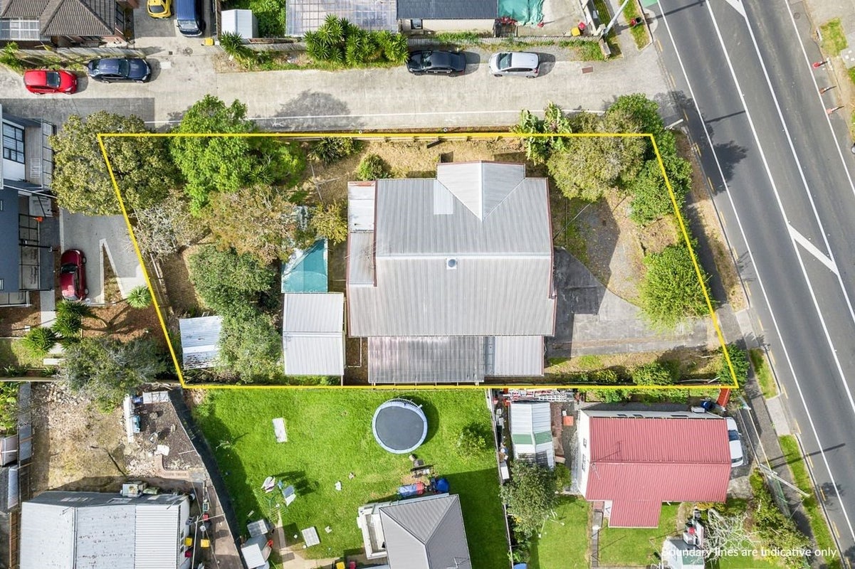209 Buckland Road, Mangere East, Auckland - Carousel 1