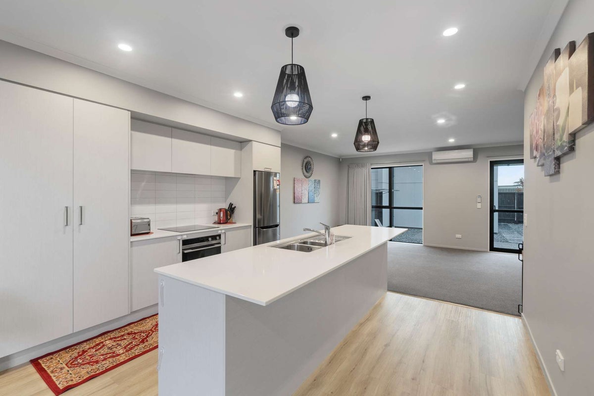 20 Brian Keogh Lane, Wigram, Christchurch - Carousel 1