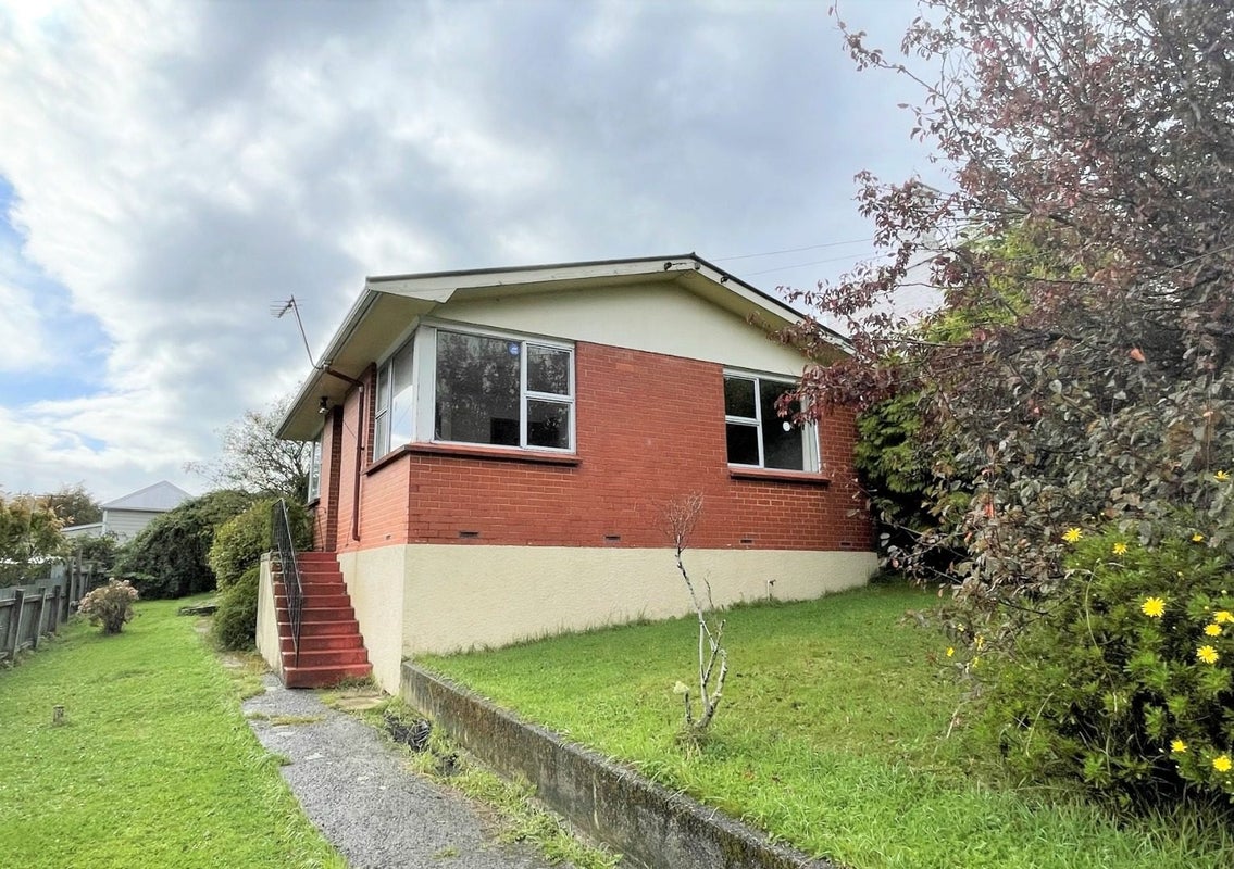 9 Islington Street, North East Valley, Dunedin - Carousel 1