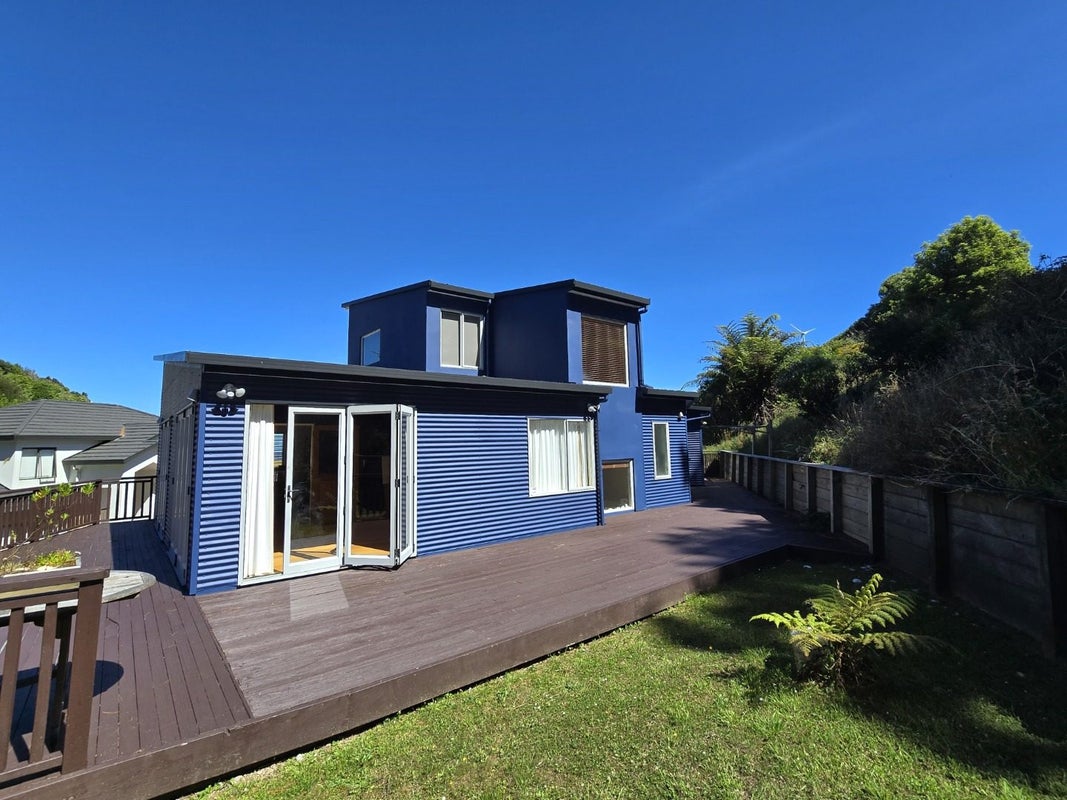 16 Forsyth Grove, Brooklyn, Wellington - Carousel 11