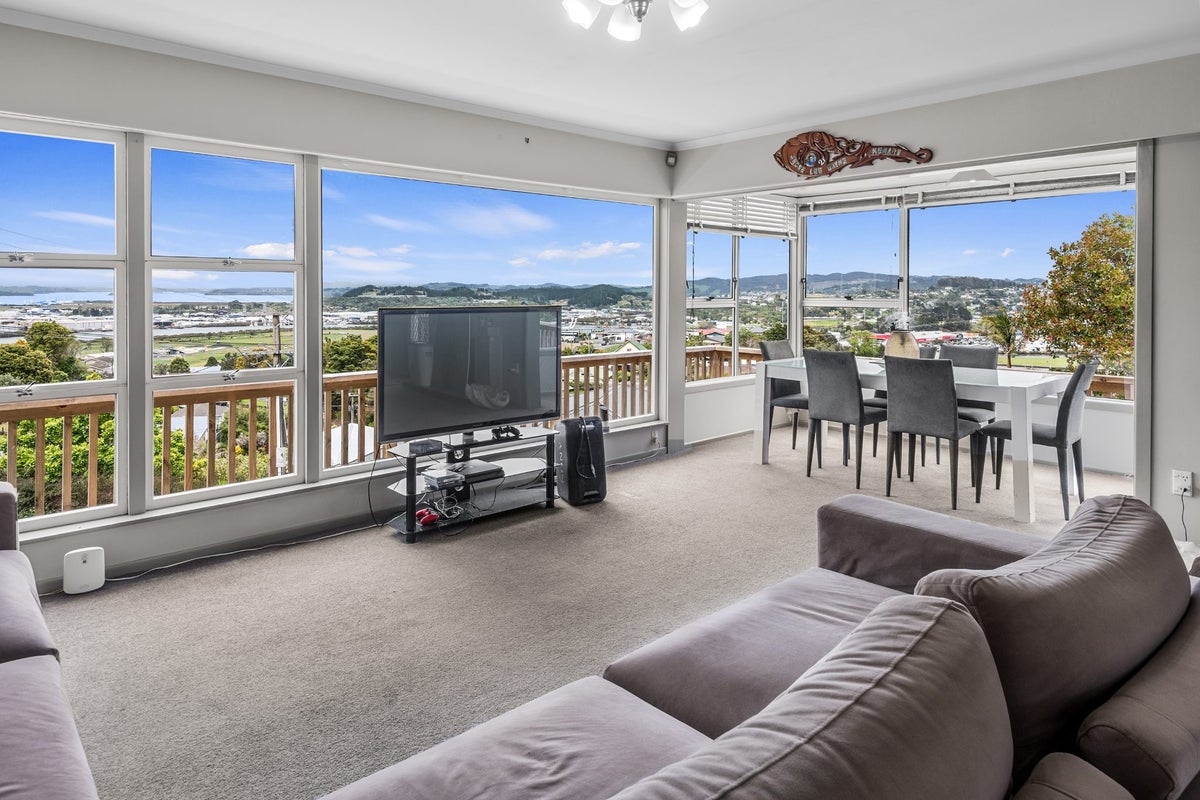 12A Kohe Street, Parahaki, Whangarei - Carousel 2