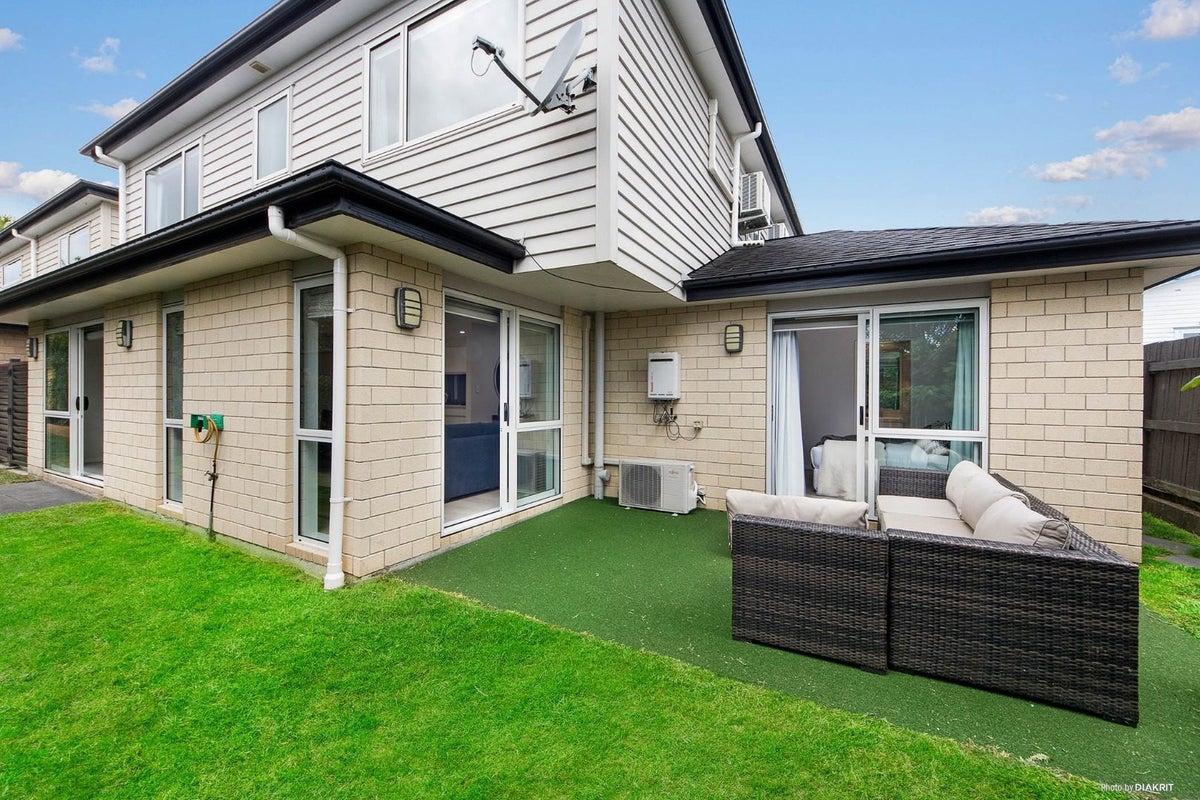 41 Morningside Drive, Mount Albert, Auckland - Carousel 12