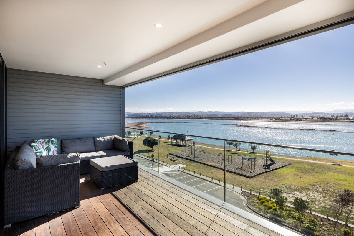 503/7 Humber Street, Pandora, Napier - Carousel 1