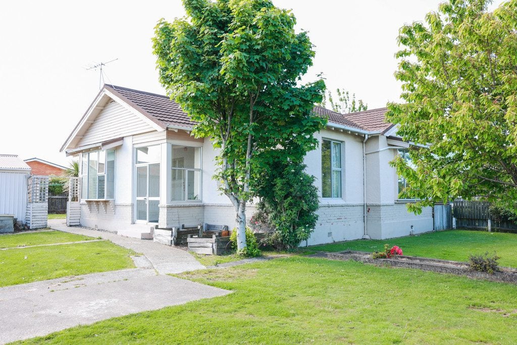 42 Metzger Street, Georgetown, Invercargill - Carousel 1