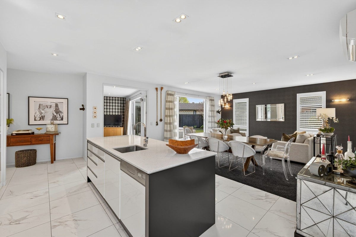 35 Birkdale Drive, Shirley, Christchurch - Carousel 2