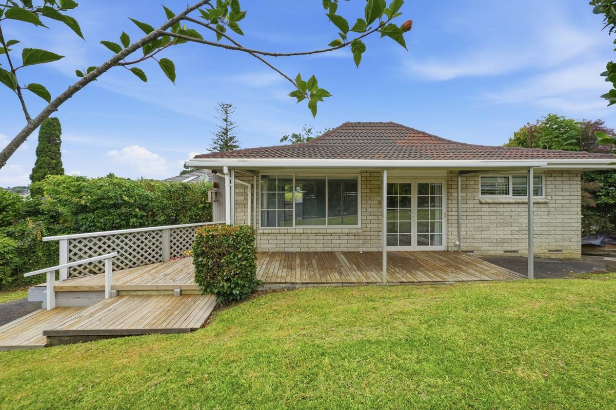 1/27 Parkhill Road, Mellons Bay, Manukau City, Auckland - Carousel 2