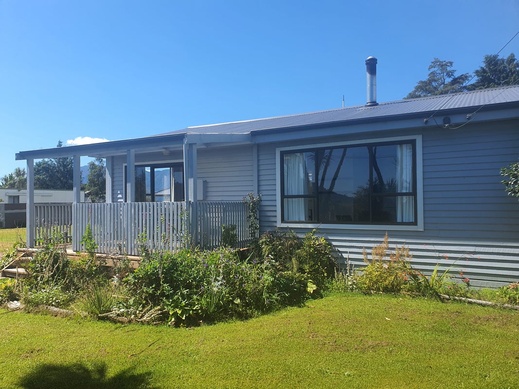 24 Wanganui Flat Road, Harihari - Carousel 1