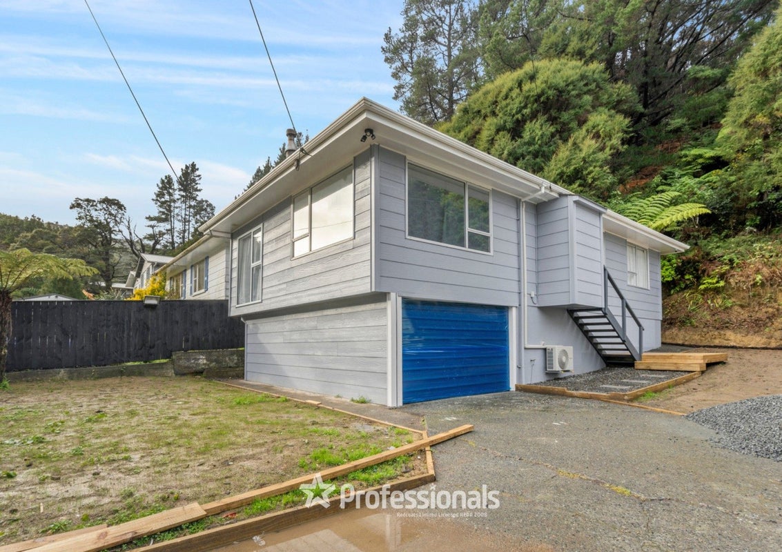 122 Hair Street, Wainuiomata, Lower Hutt - Carousel 1
