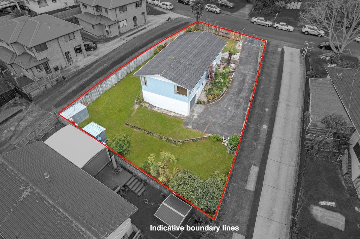 32 Cockayne Crescent, Sunnynook, North Shore City, Auckland - Carousel 30