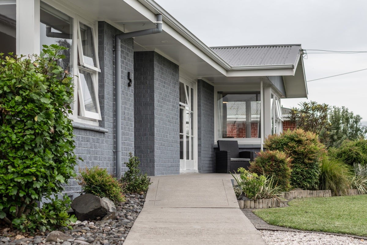 5 Garrick Place, Beerescourt, Hamilton - Carousel 24