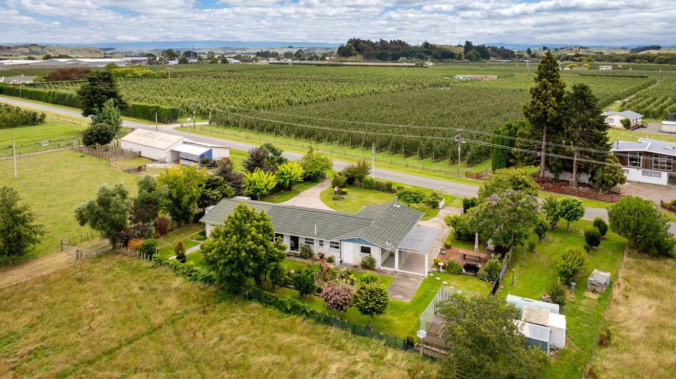 68 Hill Road, Twyford, Hastings - Carousel 2