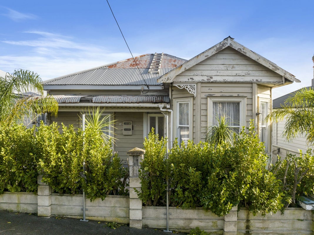 32 Bright Street, Eden Terrace, Auckland - Carousel 1