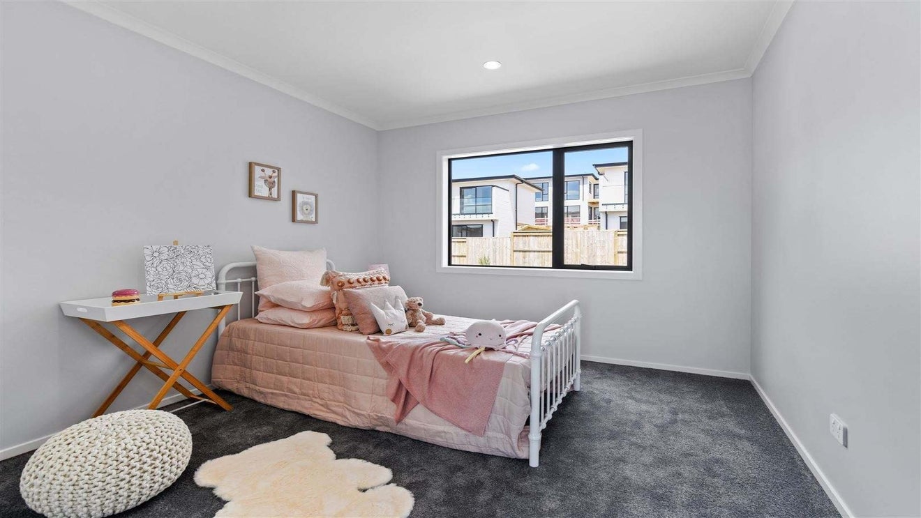 1/42 Rose Berry Crescent, Flagstaff, Hamilton - Carousel 18
