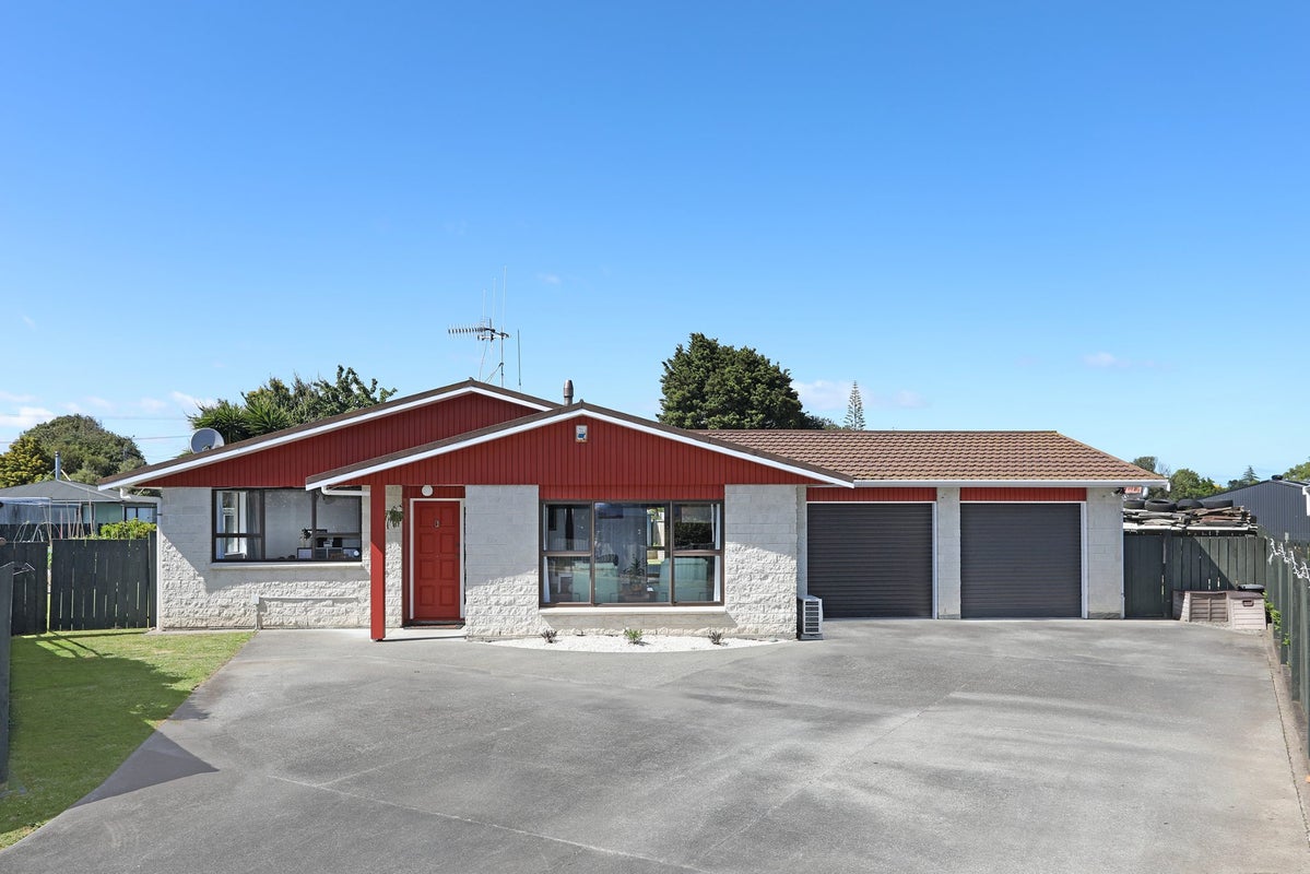 8 Mansell Crescent, Bulls - Carousel 1