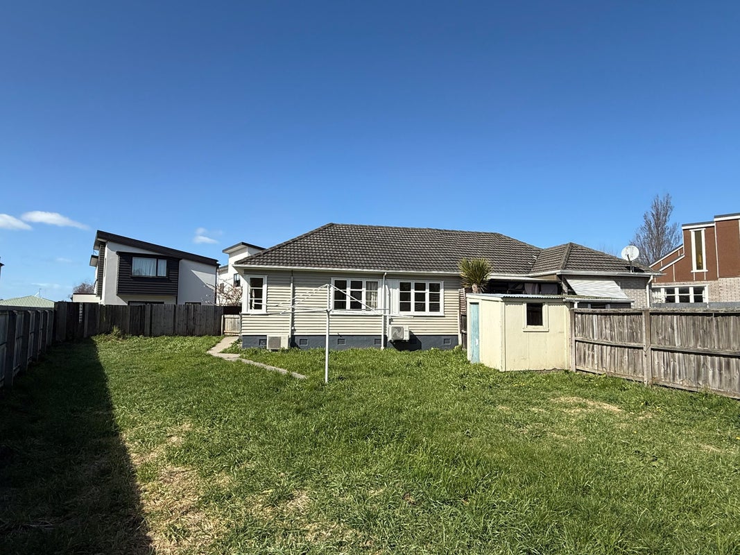 14 Broadbent Street, Riccarton, Christchurch - Carousel 2