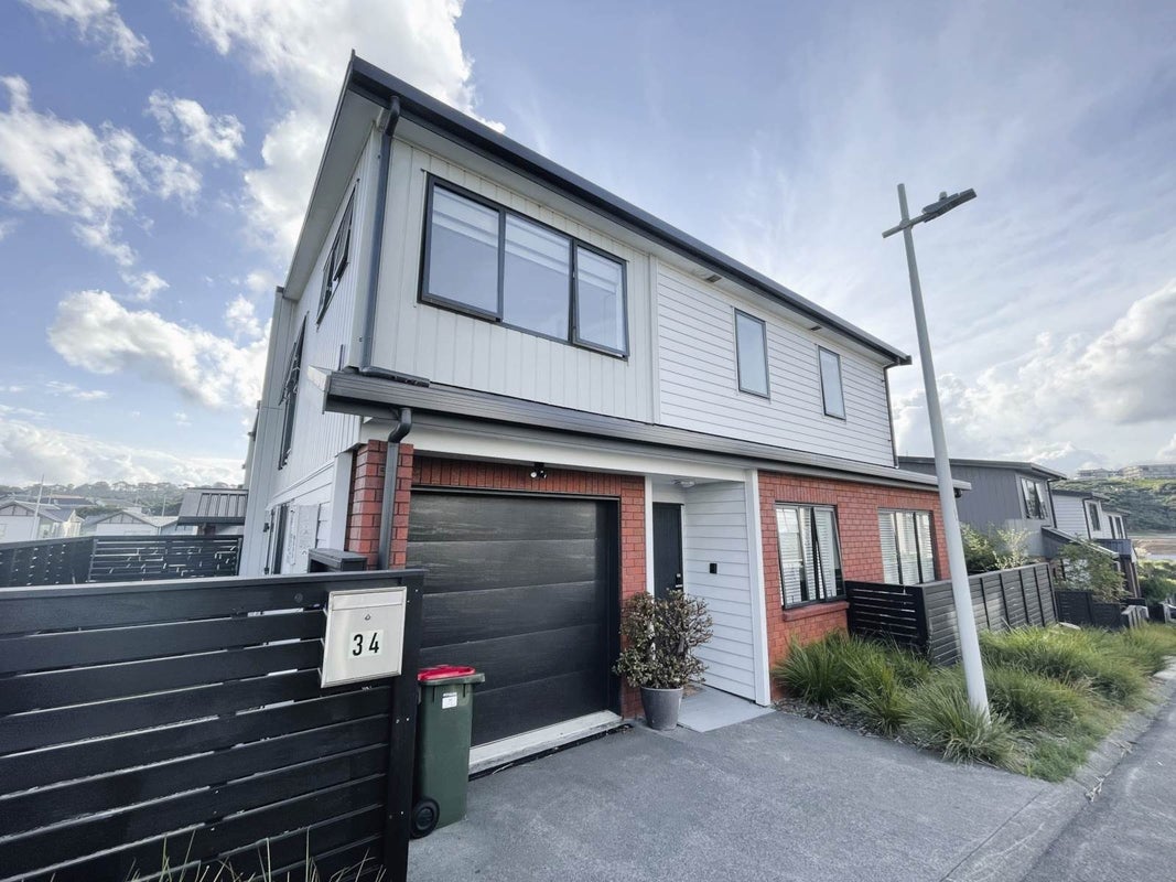 34 Bight Road, Long Bay, Auckland - Carousel 1