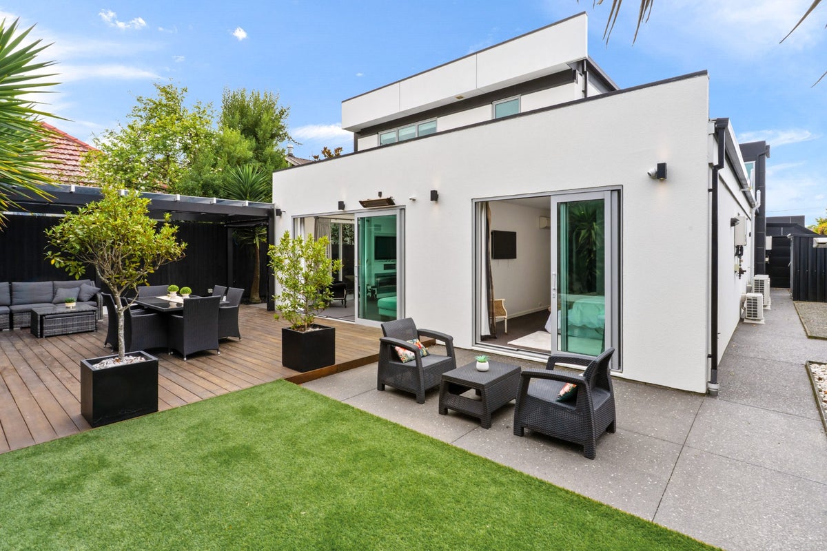 19A Devonport Lane, St Albans, Christchurch - Carousel 1