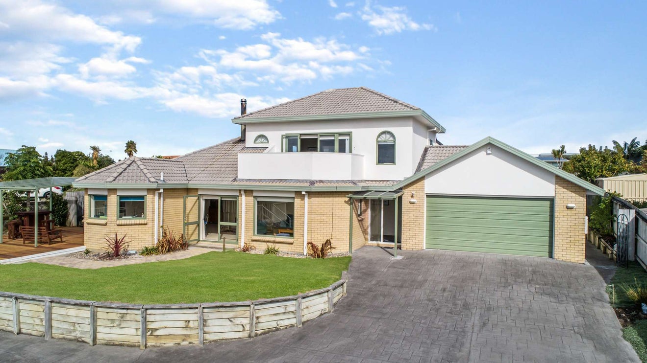 22 Clansman Terrace, Gulf Harbour, Whangaparaoa - Carousel 1