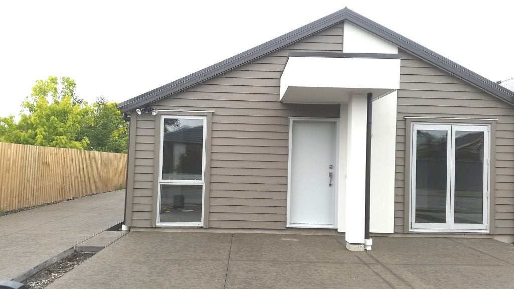 1/10 Lindsay Street, St Albans, Christchurch - Carousel 1