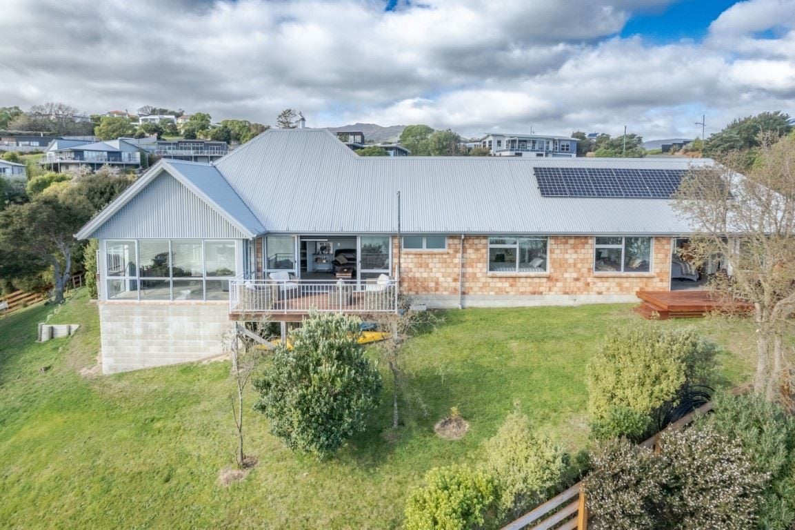 18 Monarch Drive, Robinsons Bay, Robinsons Bay - Carousel 2