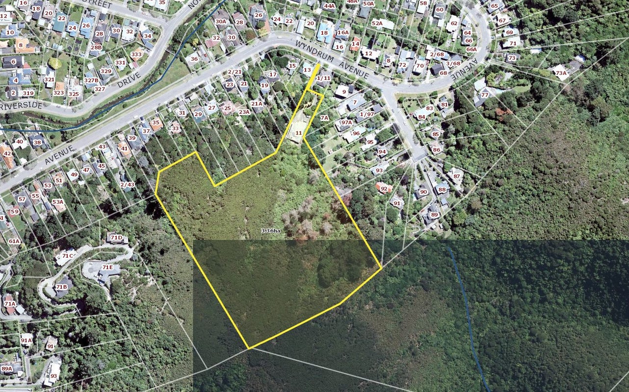 1/11 Wyndrum Avenue, Waterloo, Lower Hutt - Carousel 2