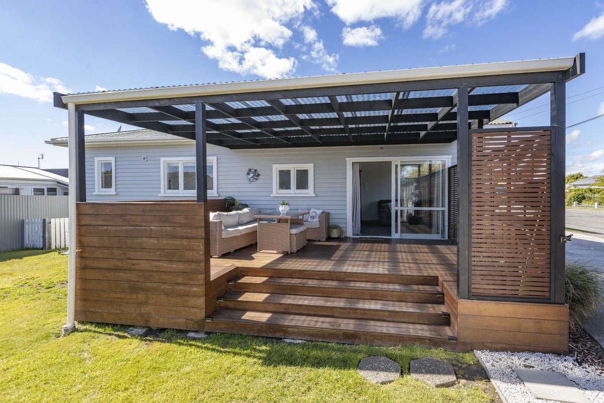 2/23 Donegal Street, Belfast, Christchurch - Carousel 2