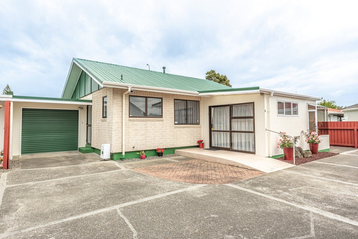 13A Avon Place, Springvale, Whanganui - Carousel 2