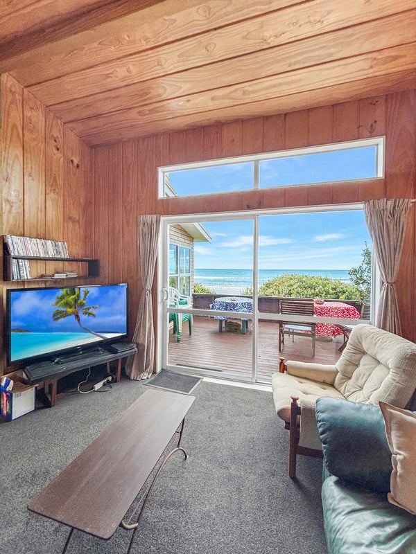 3 Lloyd George Road, Wainui, Gisborne - Carousel 2