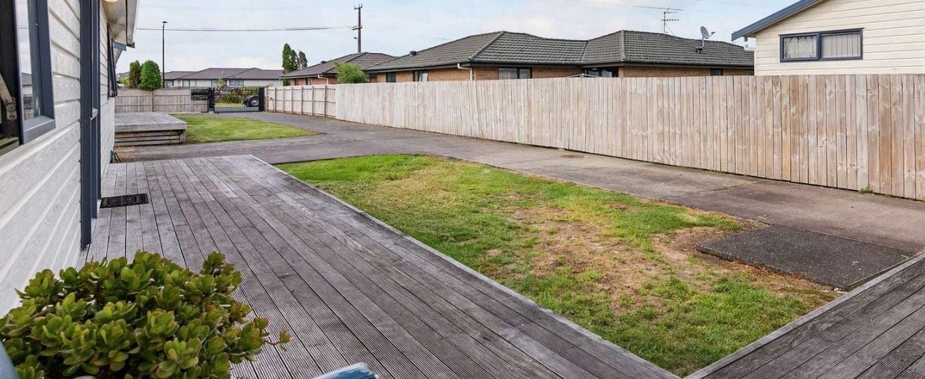 42 Airfield Road, Takanini, Auckland - Carousel 9