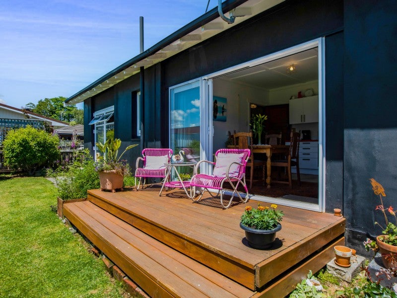 187 Brooklands Road, Vogeltown, New Plymouth - Carousel 2