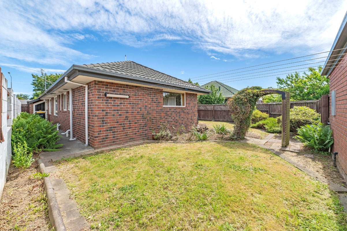 128 Yaldhurst Road, Sockburn, Christchurch - Carousel 17