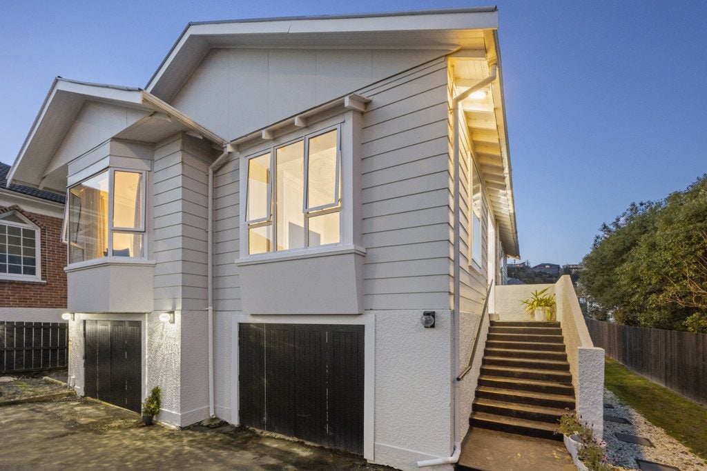 133 Musselburgh Rise, Musselburgh, Dunedin - Carousel 1