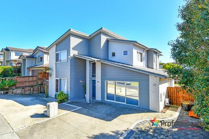38 Seresin Crescent, Flat Bush, Auckland - Carousel 13